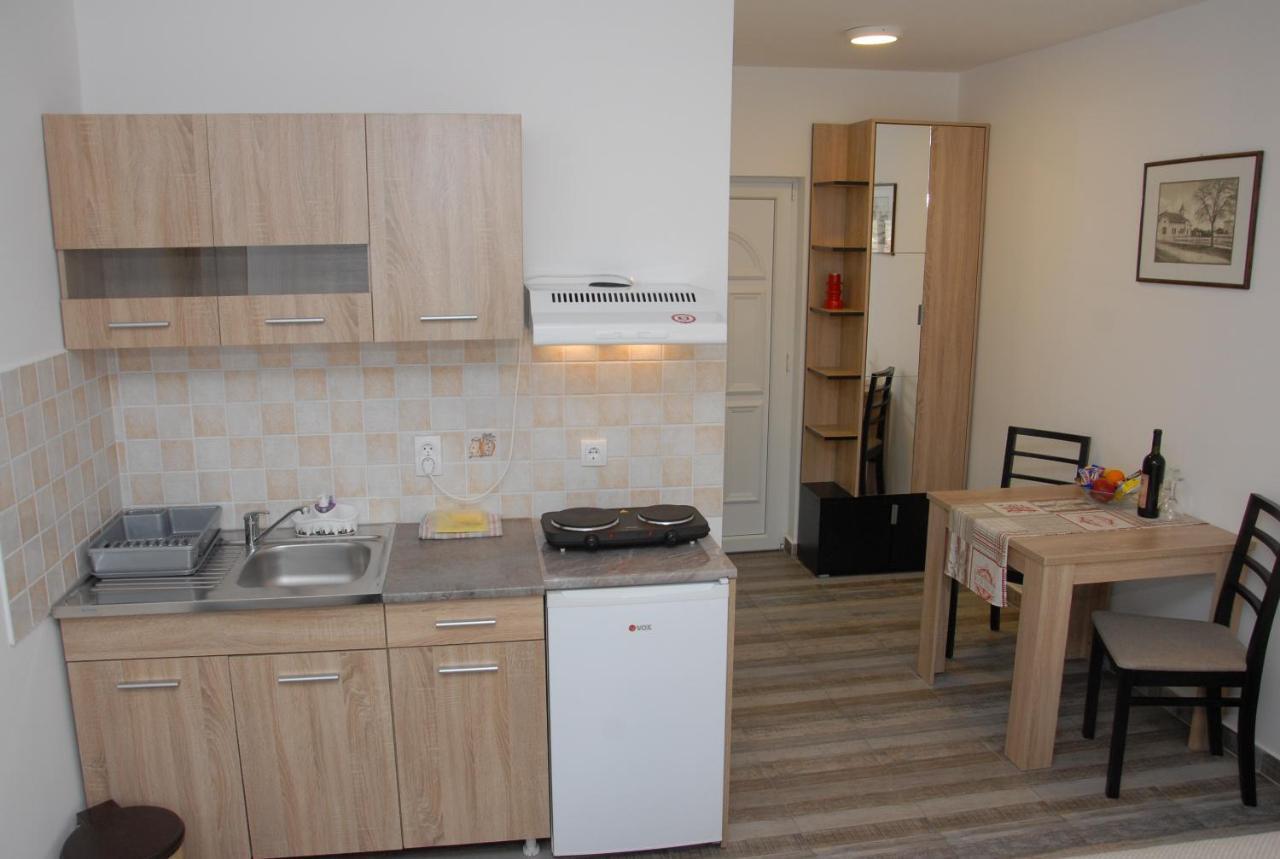 Apartments Idila Bela Crkva  Luaran gambar